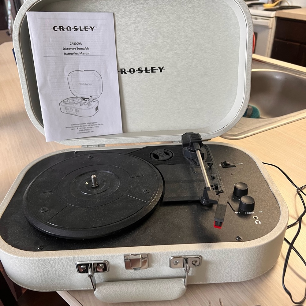 Crosley Suitcase Record Player!